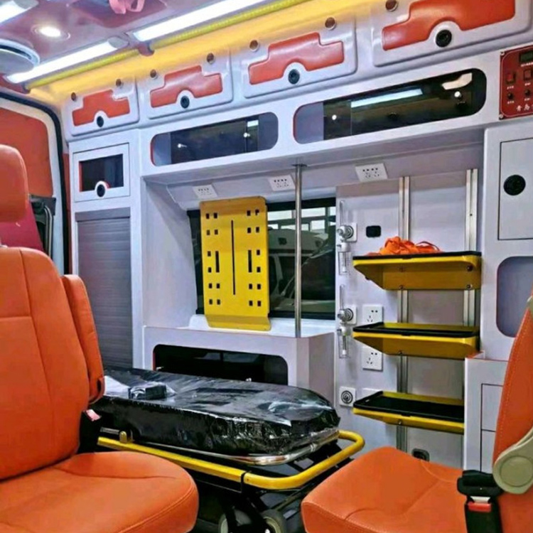 泰兴长途救护车护送病人租赁价格